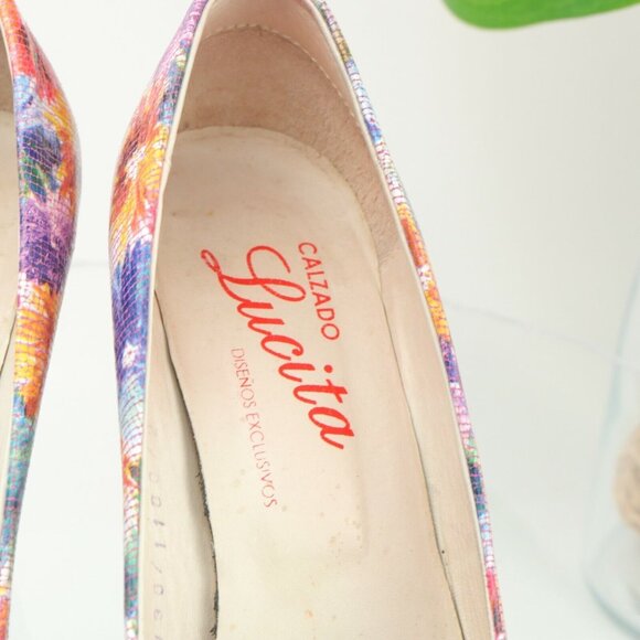 Lucita Women's Pump Size 8 Floral Print Red Blue Leather Pointed Heel Dress Shoe - Picture 4 of 12